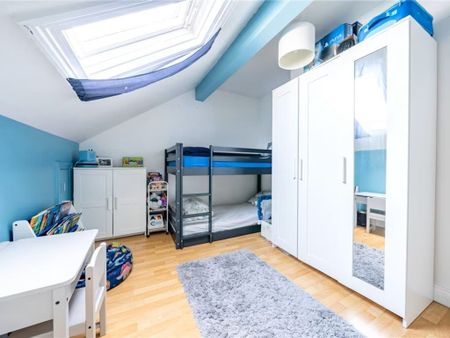 4 bedroom terraced house to rent - Photo 3