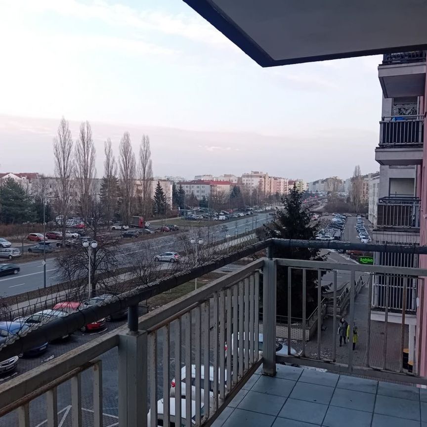 Dla singla lub pary. Atrakcyjna kawalerka, Natolin - Фото 1