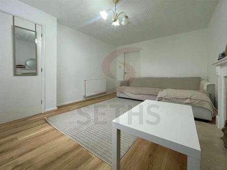 Samphire Close, Hamilton, Leicester, LE5 - Photo 3