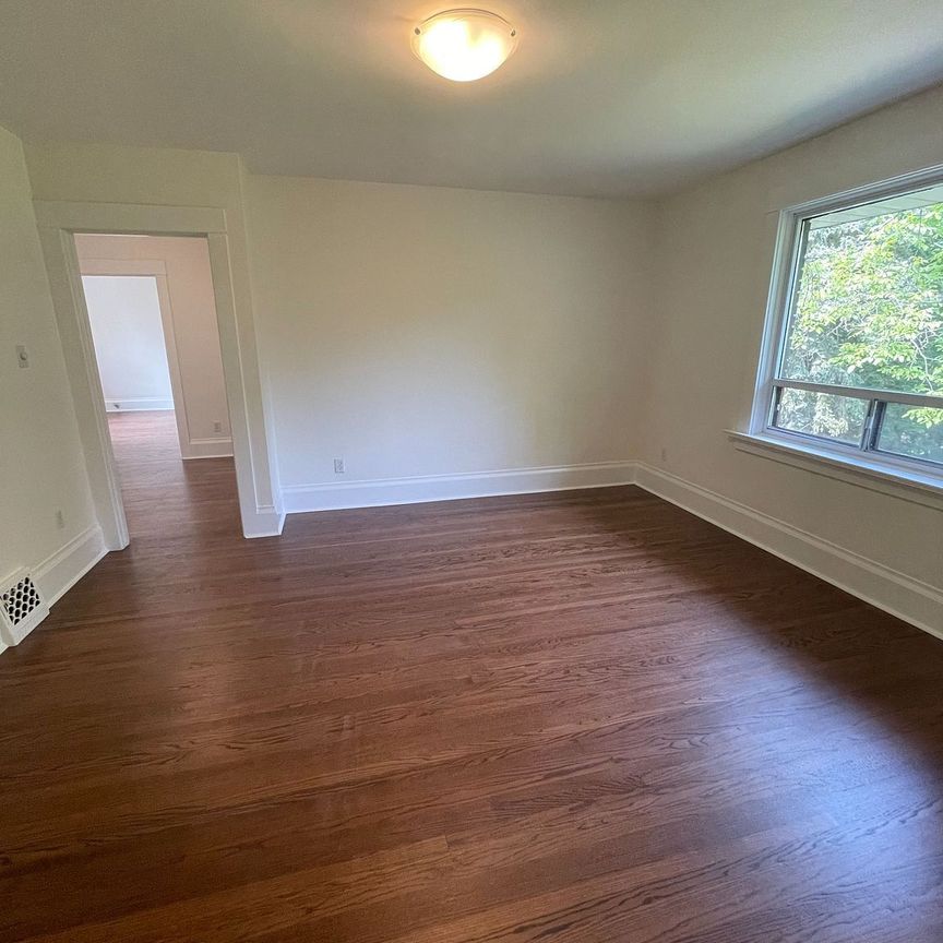 For Lease - 239 Ellis Avenue Unit# Upper, Toronto, Ontario - Photo 1