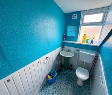 8 bedroom house share to rent - Photo 1