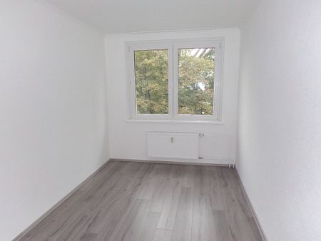 3 Zimmer im Erdgeschoss können bezogen werden - Photo 2