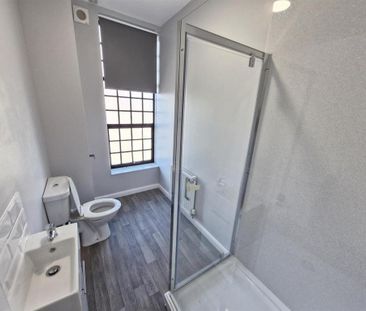 5 bedroom flat to rent - Photo 1