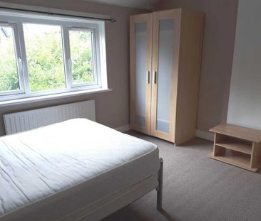 3 bedroom semi-detached house to rent - Photo 6