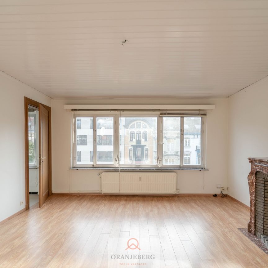 Ruim appartement aan station Gent-Sint-Pieters - Photo 1