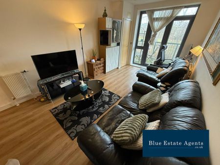 2 bedroom apartment to rent - Photo 2