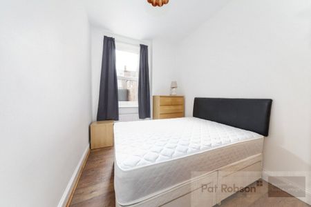 Ashleigh Grove, Newcastle Upon Tyne - Photo 4