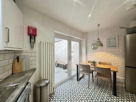 2 bedroom end of terrace house to rent - Photo 5