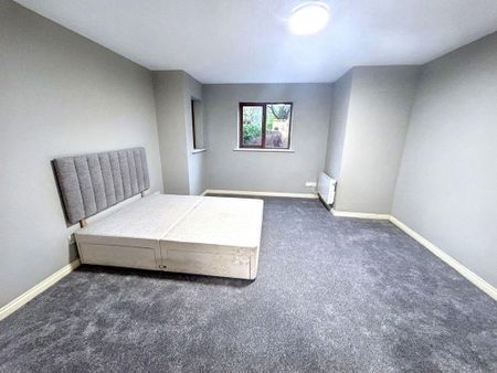 Williams Park, Benton, Newcastle upon Tyne, Tyne and Wear, NE12 8BL - Photo 2