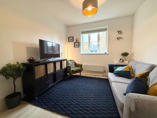 4 bedroom detached house to rent - Photo 1