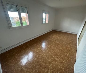 Location Maison 122m² GRAVELINES 59820 - Photo 2
