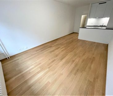 Au coeur des Eaux-Vives - Photo 1