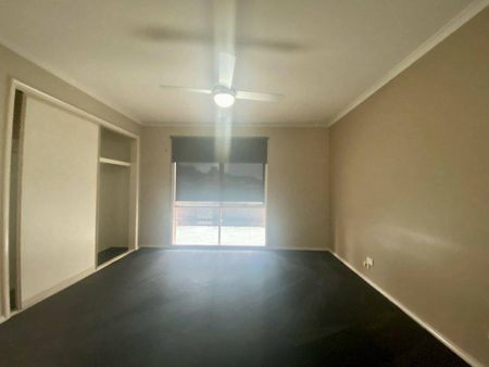 Brilliantly Located, Low-Maintenance Living in Echuca! - Photo 3