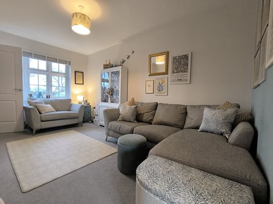 Eagle Road, Warminster - Photo 1