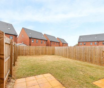 Room in a Shared House, Nottingham, NG8 - Photo 1