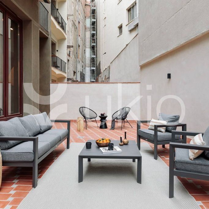 3 room luxury Apartment for rent in Barcelona, Catalonia - Photo 1