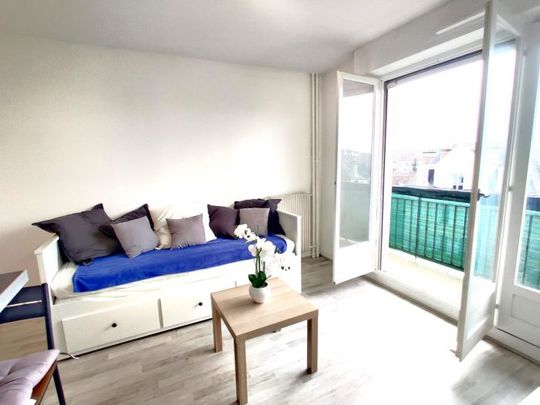 A LOUER - STUDIO MEUBLÉ + BALCON - Photo 1