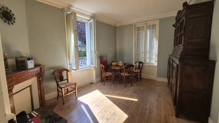 Location Appartement 3 pièces 72m² CHAMALIERES 63400 - Photo 5