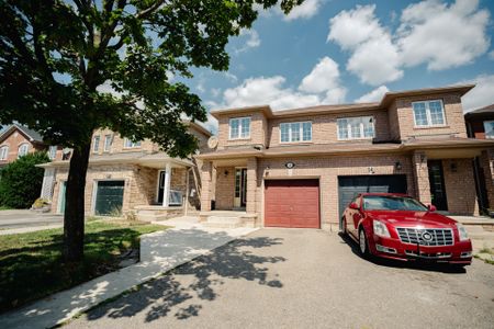 For Lease - 16 Lonestar Crescent, Brampton, Ontario - Photo 5