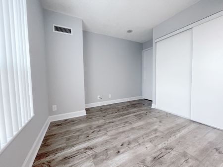 For Lease - 36 Lee Centre Drive Unit# 1101, Toronto, Ontario - Photo 3