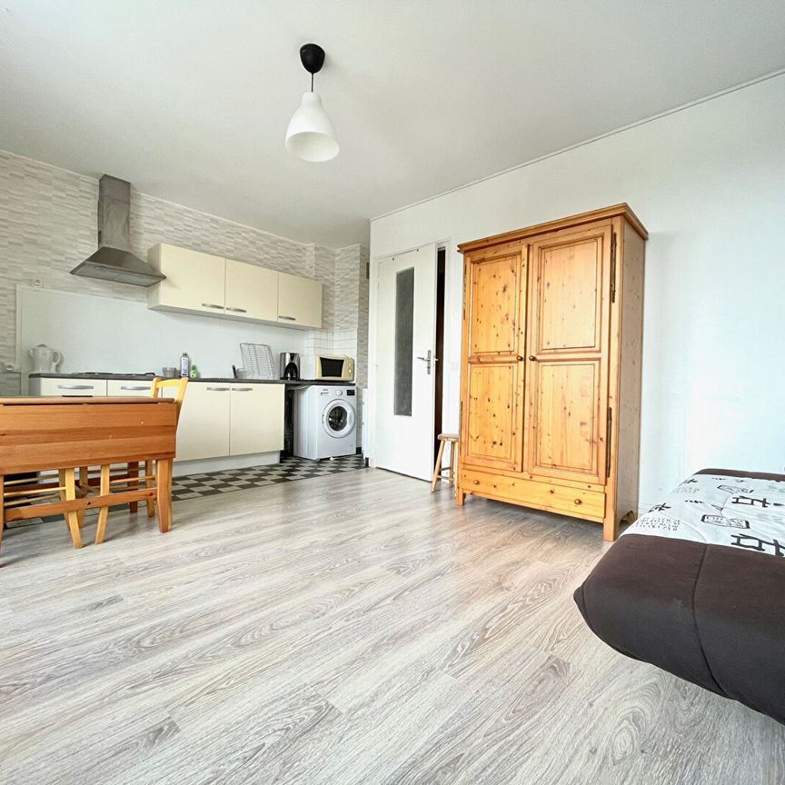 Location Appartement 1 pièce 25m² BREST 29200 - Photo 1