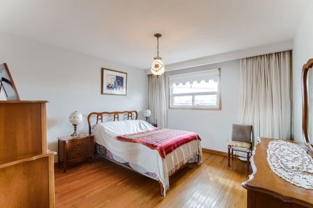 For Lease - 25 Bentworth Avenue, Toronto, Ontario - Photo 2