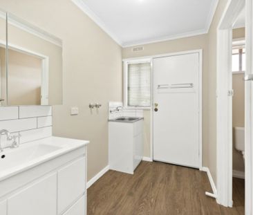 Updated Two Bedroom Unit in Brown Hill - Photo 1