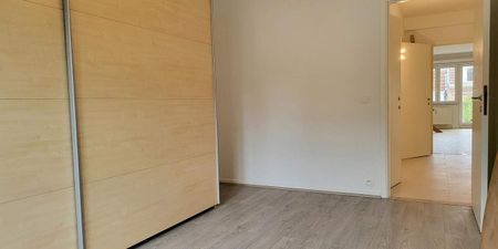 Appartement te huur in Vorst voor € 1.300 met 2 slaapkamers - Foto 2