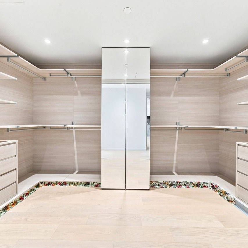 1327 Bellevue Avenue apartment — West Vancouver, BC (2-Bedroom) - 2 Bedroom - Photo 1