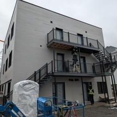 Logement à Louer à Alma - Rue Collard - Photo 1