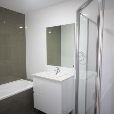 2 Bedroom Apartment for rent - Photo 3