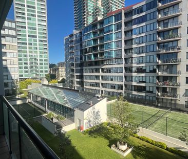 South Melbourne - Photo 6