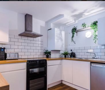 Room in a Shared Flat, The Right Boot, LE2 - Photo 1