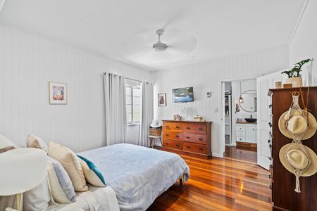 17 Charlekata Close, Freshwater QLD 4870 - House For Rent | Domain - Photo 5