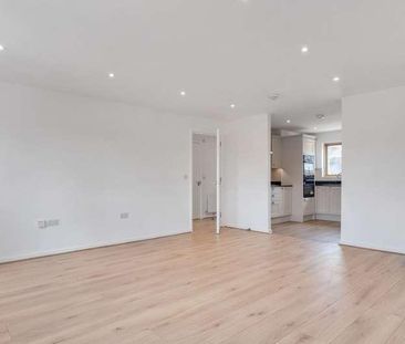 Fothergill Close, Warbler House, E13 - Photo 3
