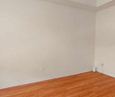 For Lease - 16 Kahshe Lane, Richmond Hill, Ontario - Photo 3