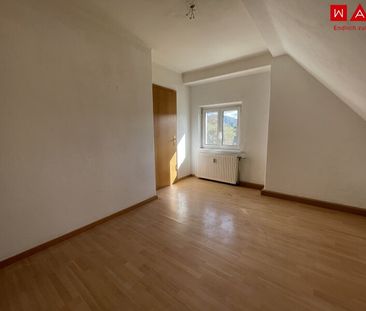 PREISWERTE SONNIGE DACHGESCHOSSWOHNUNG - Foto 3