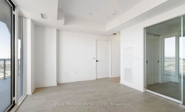 For Lease - 36 Zorra Street Unit# 907, Toronto, Ontario - Photo 1