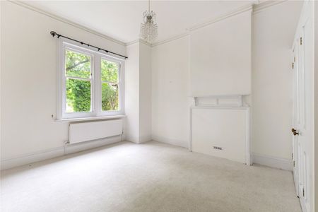 Mostyn Court, Egerton Road, Weybridge, KT13 flat to rent - Photo 2
