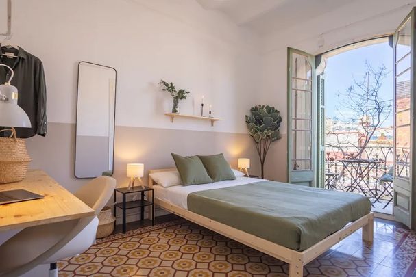 Carrer de Pons i Gallarza, Barcelona, Catalonia 08030 - Photo 1