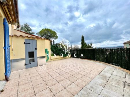 Appartement à louer, 2 pièces - Fayence 83440 - Photo 3