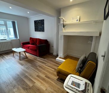 1 Bed Flat, Brunswick Street West, BN3 - Photo 1