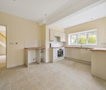 2 bedroom detached bungalow to rent - Photo 5