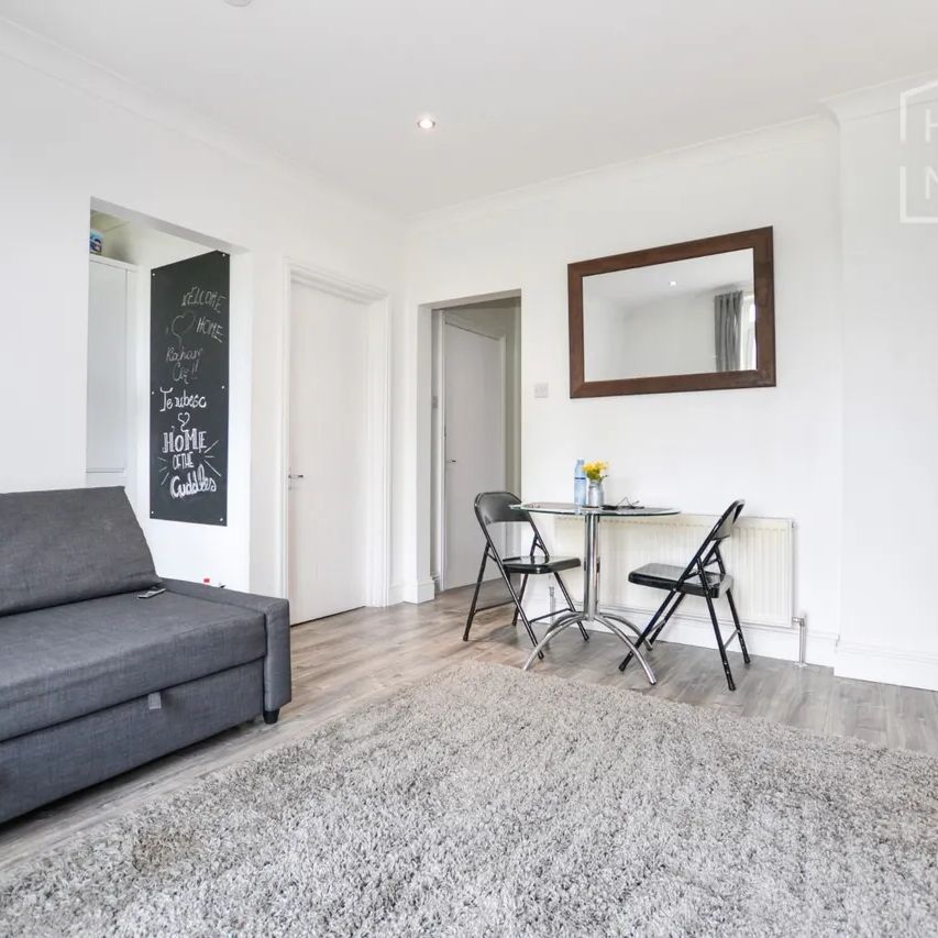 Charlton Church Lane, Greenwich, SE7 - Photo 1