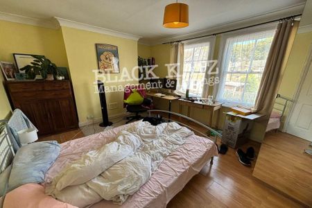 4 bedroom house to rent - Photo 3