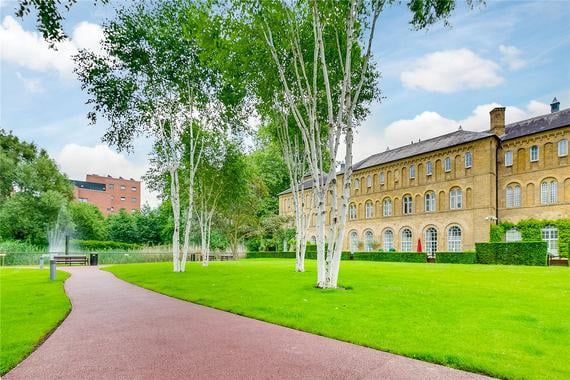 1 Bed Flat, Mathison House, SW10 - Photo 1