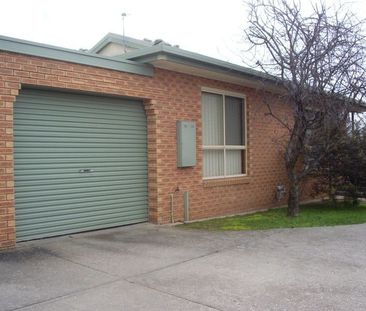 Central Wodonga Unit! - Photo 3