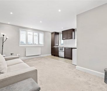 Located within secure gated grounds on a peaceful residential stree... - Photo 4