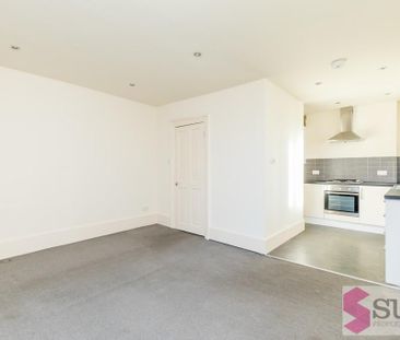 2 bedroom maisonette to rent - Photo 1