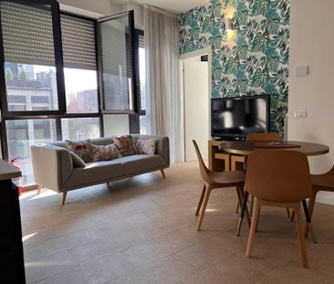 Via Pompeo Mariani, Milan, Lombardy 20128 - Photo 3